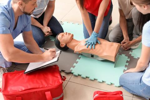 First aid courses in Taunton. Fire safety courses in Taunton. Learning CPR.